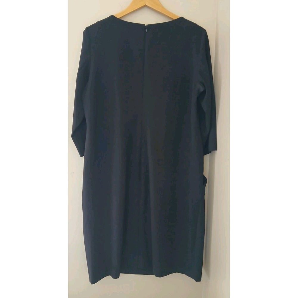 MM. LaFleur The Lena Sheath Dress Size 2 LBD Work Event 3/4 Sleeve Pockets Ponte - Picture 6 of 9
